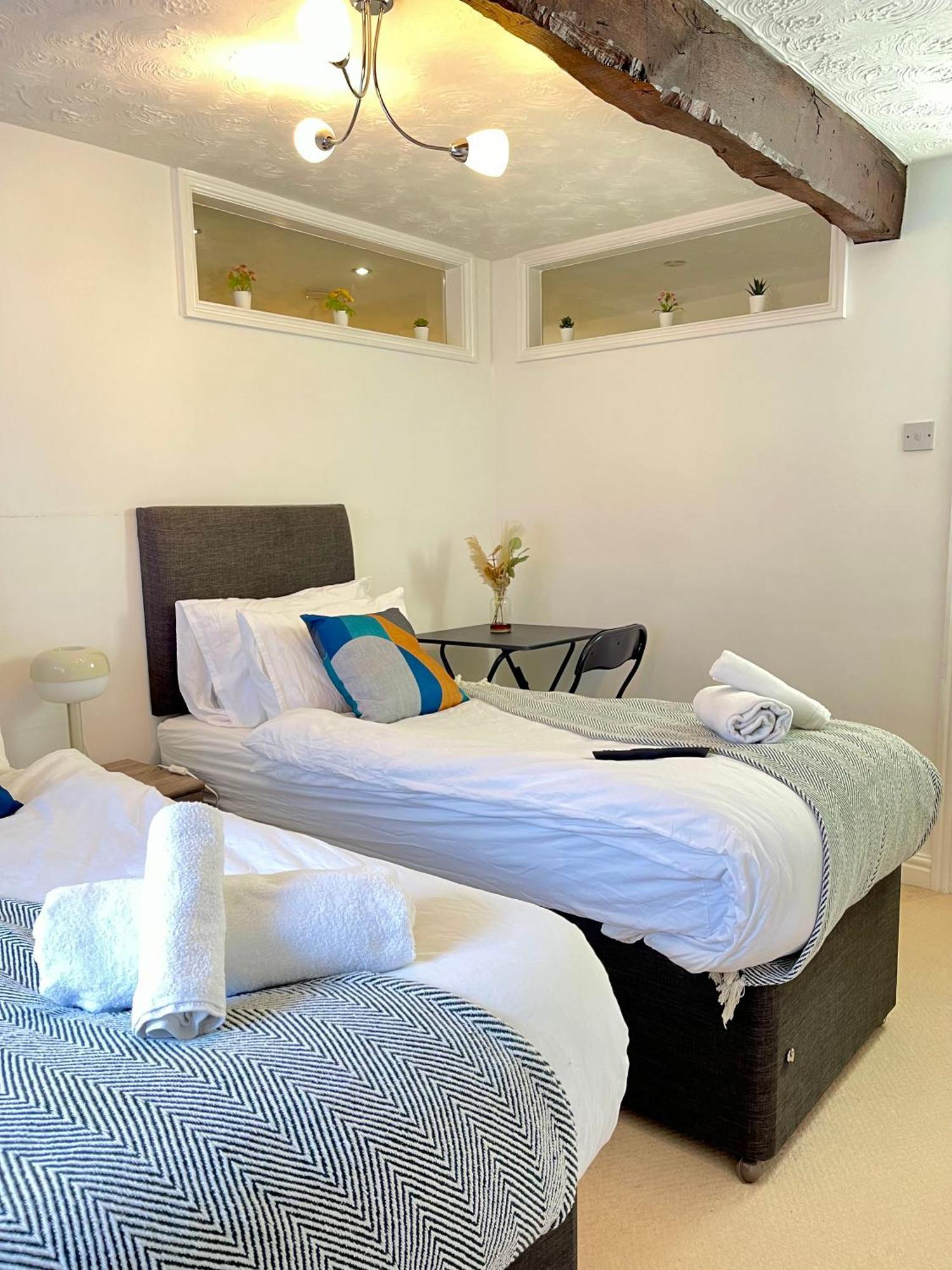 Mount Yard - Stylish Cottage - Close To Alton Towers - Peak District - Stoke-On-Trent Sleeps 5 Totmonslow Екстер'єр фото