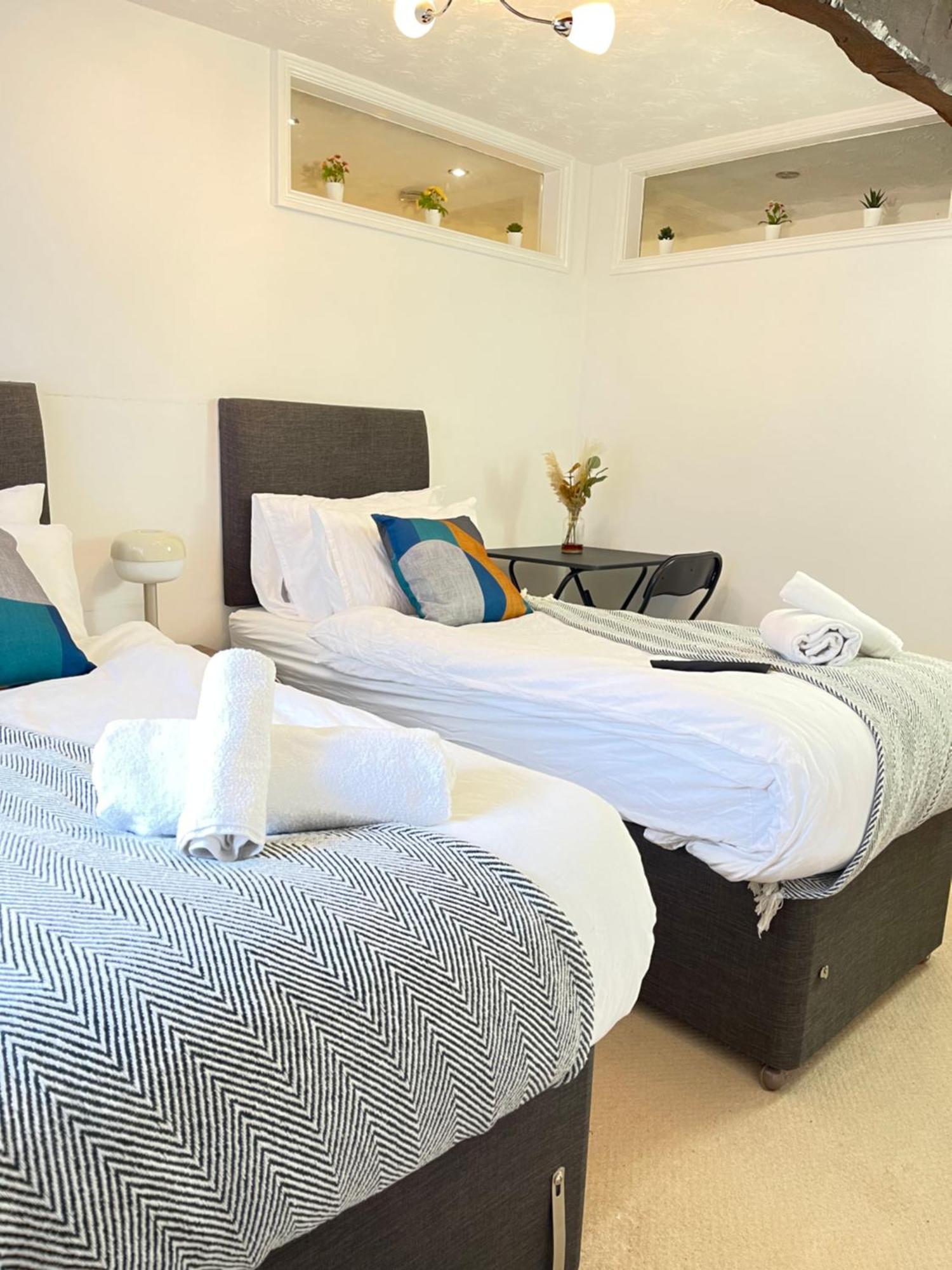 Mount Yard - Stylish Cottage - Close To Alton Towers - Peak District - Stoke-On-Trent Sleeps 5 Totmonslow Екстер'єр фото